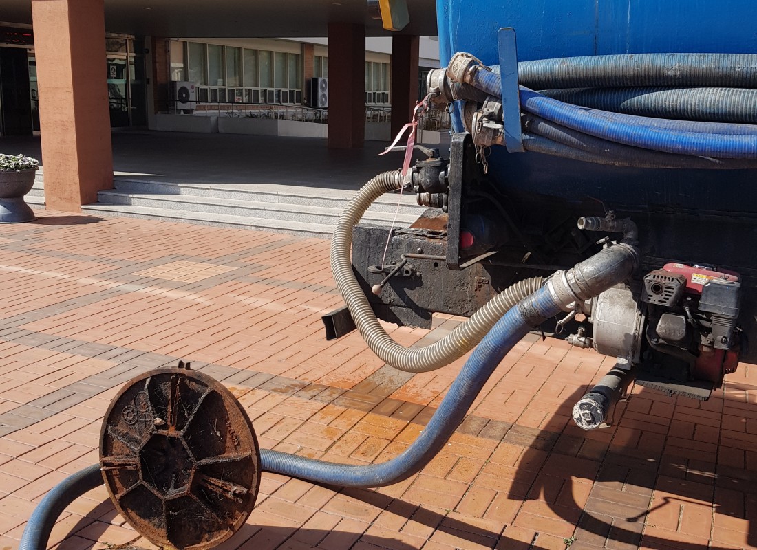 3695750758_0ps679JG_7415be9e63e21ced22fd9dc5cf197f0df4f34cee.jpeg 이미지크게보기