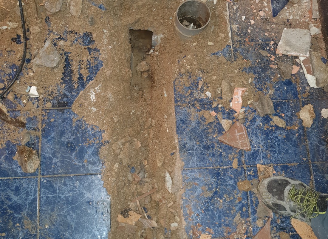 3695750758_Vp3KioC4_14192aac62a65577bf1878d07ab0310b4187a927.jpeg 이미지크게보기