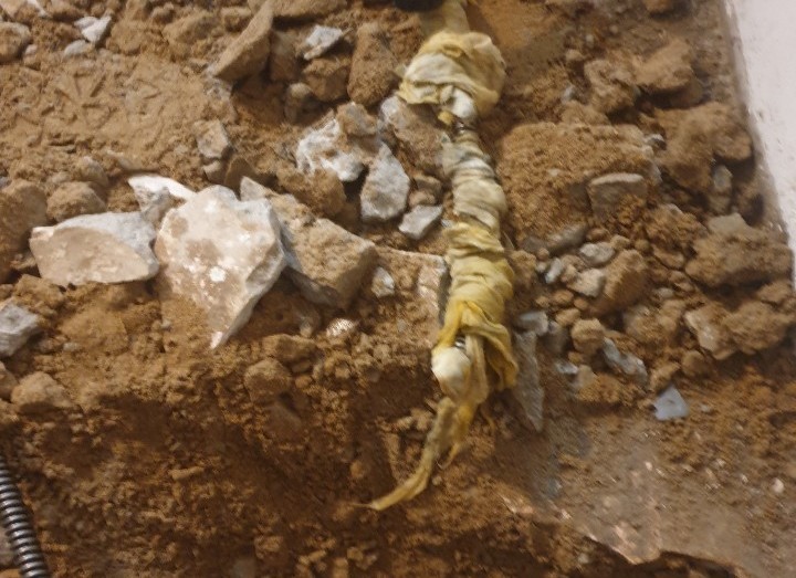 3695750758_hgIWwFTi_aa7ad5570d2ab37a173db41ea524f98ecb409a57.jpeg 이미지크게보기