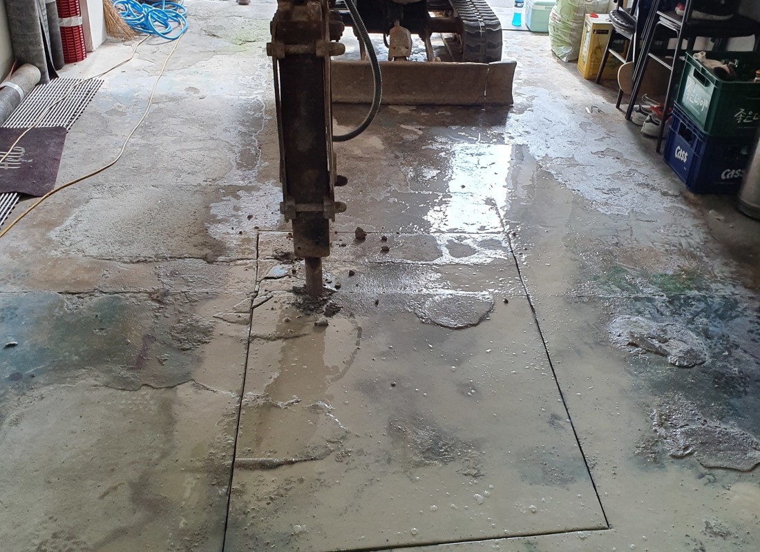 3695750758_xQvl0tSF_1eb2f0f8e51a1ddc360f72ed37874027fb0e33b3.jpeg 이미지크게보기