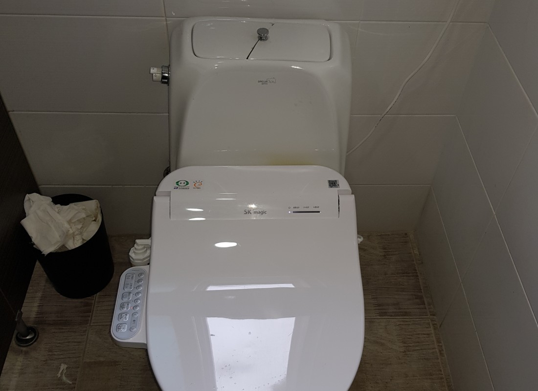 3695750758_KcweMzT3_80448cca223414017f34927cfebaa73641e4c4e3.jpeg 이미지크게보기