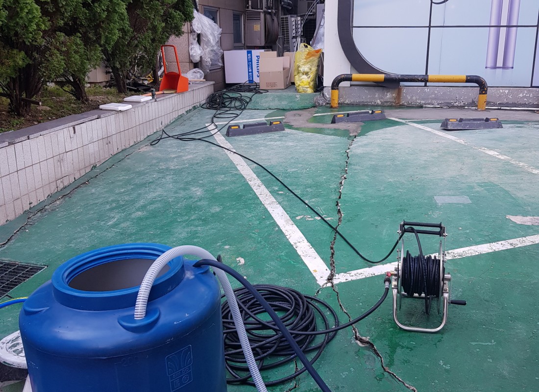 3695750758_KXTpc6tu_1e68e265ce0ca9f5043cfe3069a49bf0d8ea6d48.jpeg 이미지크게보기